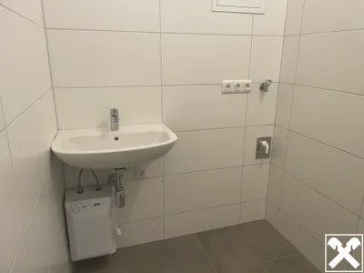 1-Zimmer-Immobilie mieten in Linz – 38 m², € 530 – Bild 5 von 5
