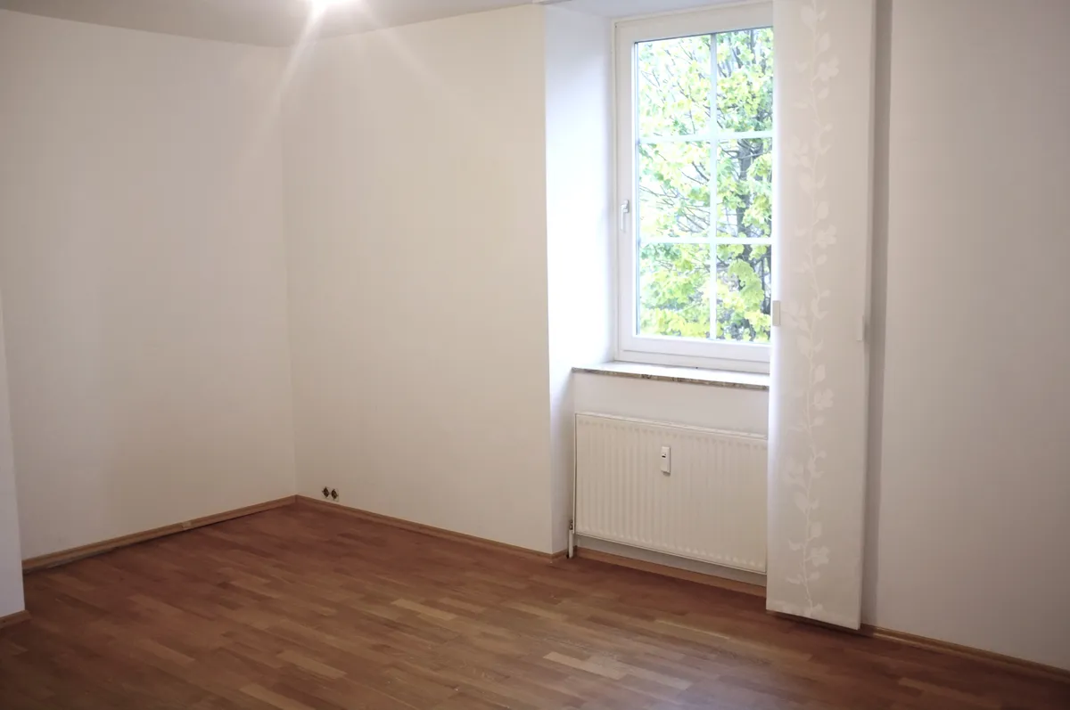 PARSCH: Helle 3-Zimmer Wohnung mit Balkon. - Ansicht 2
