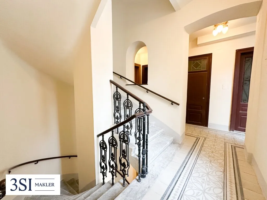 2-Zimmer-Wohnung in gepflegtem Stilaltbau - mit Charakter & Möglichkeiten zur individuellen Entfaltung - Ansicht 3