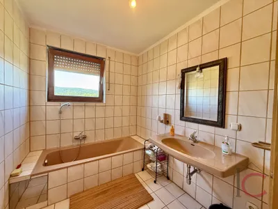 5-Zimmer-Haus kaufen in Villach Land – 217 m², € 669.000 – Bild 16 von 17