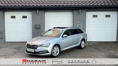 Skoda Superb Kombi 2,0 TDI Style DSG *1BESITZ*PANORAM...