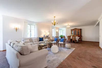 3-Zimmer-Immobilie mieten in Salzburg Stadt – 245 m², € 4.950 – Bild 4 von 5