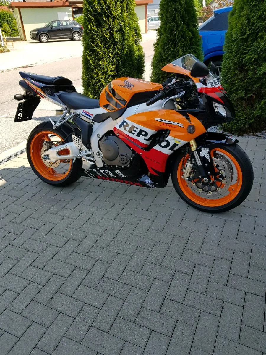 Honda CBR