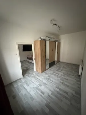 4-Zimmer-Wohnung mieten in Horn – 100 m², € 600 – Bild 6 von 13