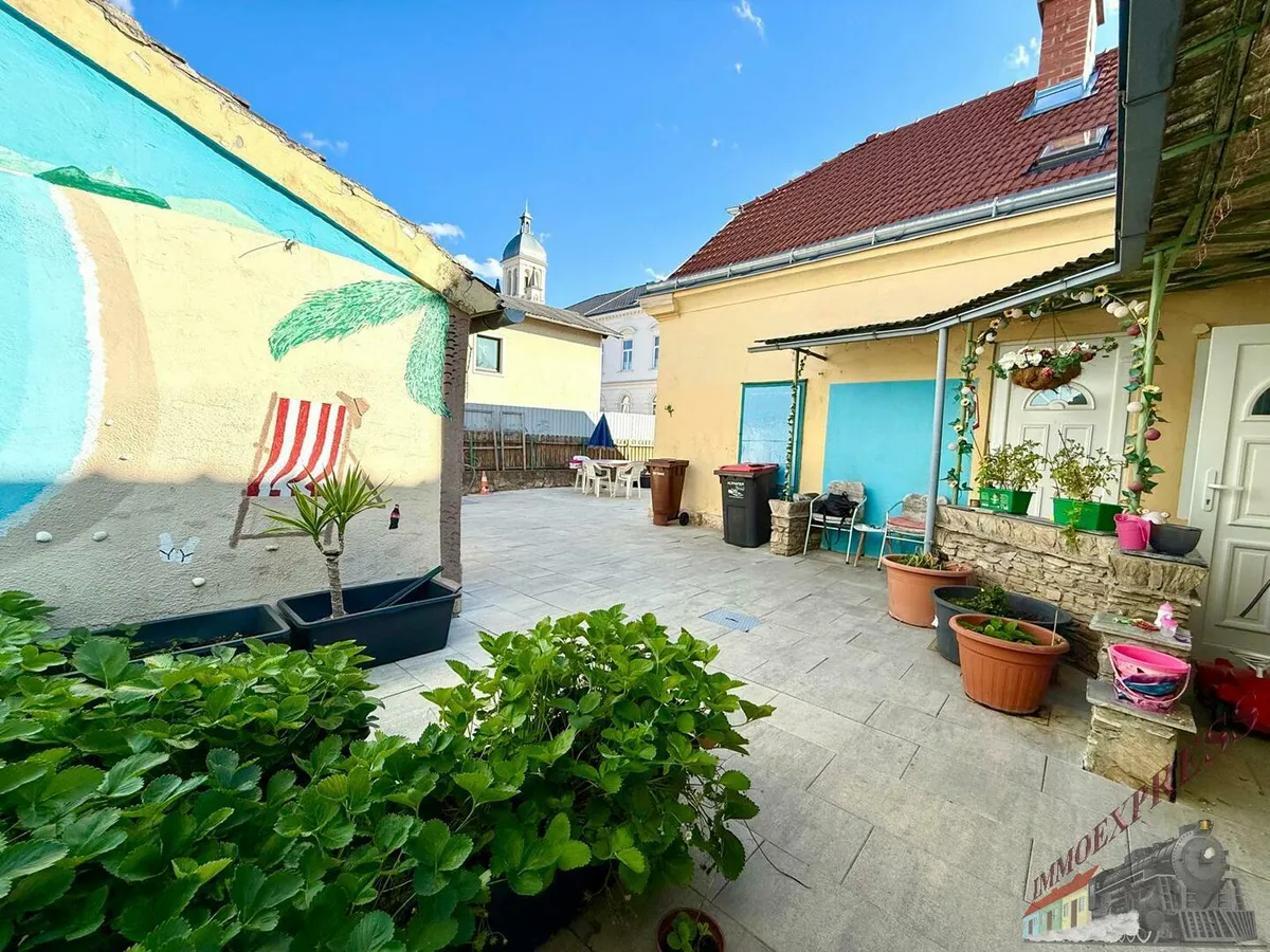 Mit viel Liebe renoviertes Ein- bzw. Zweifamilienhaus, in Ternitz! - Widok 2