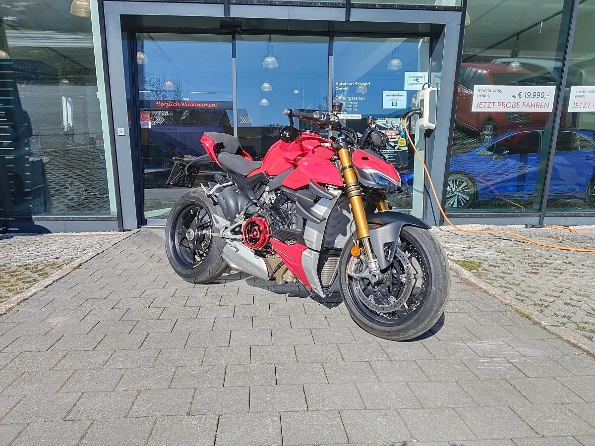 Ducati Streetfighter