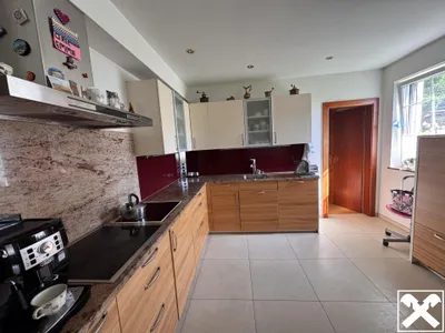 9-Zimmer-Haus kaufen in Feldkirchen – 210 m², € 619.000 – Bild 7 von 18