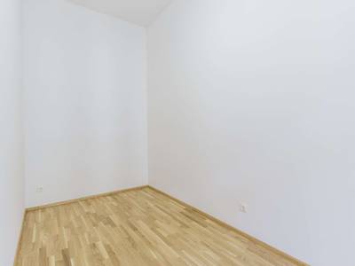 Zwei Zimmerwohnung mit abgetrennter Küche nahe Schloss Schönbrunn – Bild 3