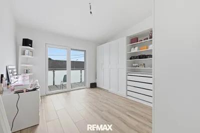 4-Zimmer-Haus kaufen in Hollabrunn – 150 m², € 498.000 – Bild 18 von 29