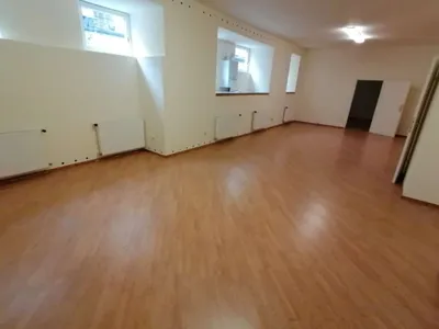 2-Zimmer-Gewerbeimmobilie mieten in Wien – 80 m², € 799 – Bild 7 von 16