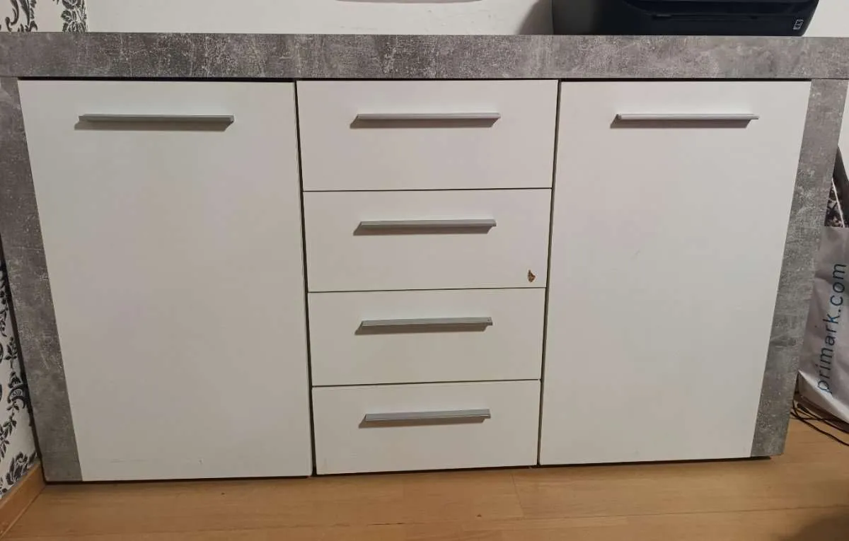 Kommode zu verschenken, € 0,- (4600 Wels)
