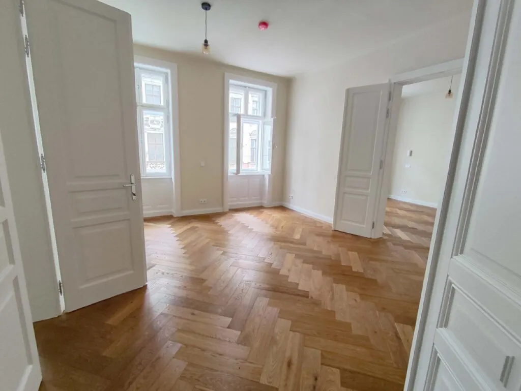 Breitenfelder Gasse! Generalsanierter 4-Zimmer Erstbezug im Stilaltbau im 1. Liftstock! - Ansicht 2