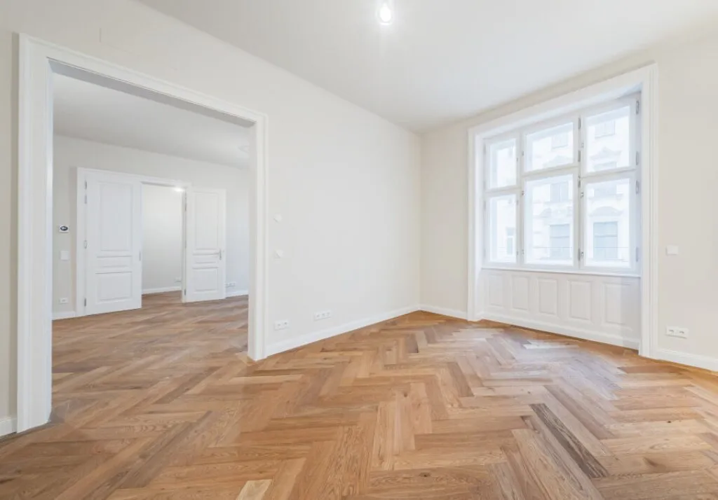 Breitenfelder Gasse! Generalsanierter 4-Zimmer Erstbezug im Stilaltbau im 1. Liftstock! - Ansicht 3