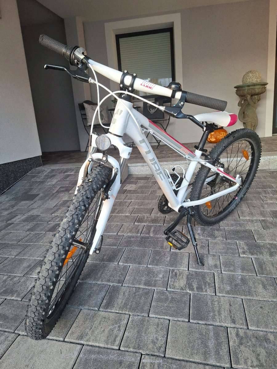 Cube Fahrrad Mdchen 24 Zoll,  200,- (6300 Wrgl) - willhaben