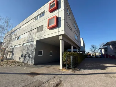 Gewerbeimmobilie mieten in Wien – 206 m², € 3.588 – Bild 1 von 12