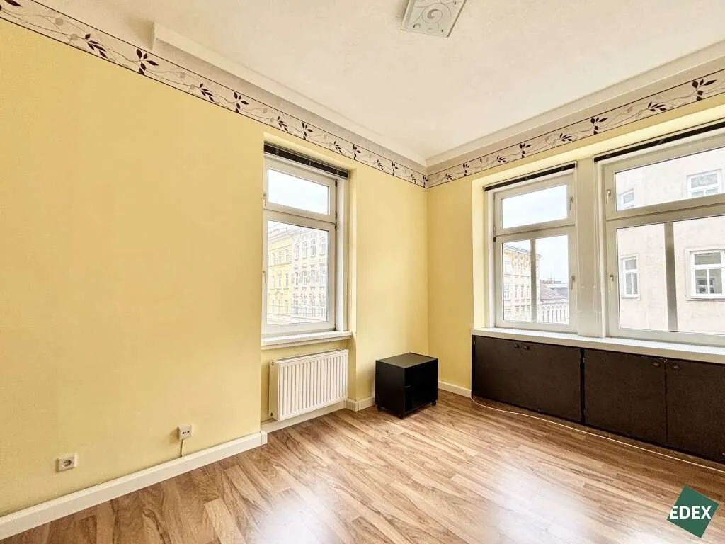 Platz für Neues: 5-Zimmer-Wohnung mit Charme und Gestaltungsfreiheit – pohled 3
