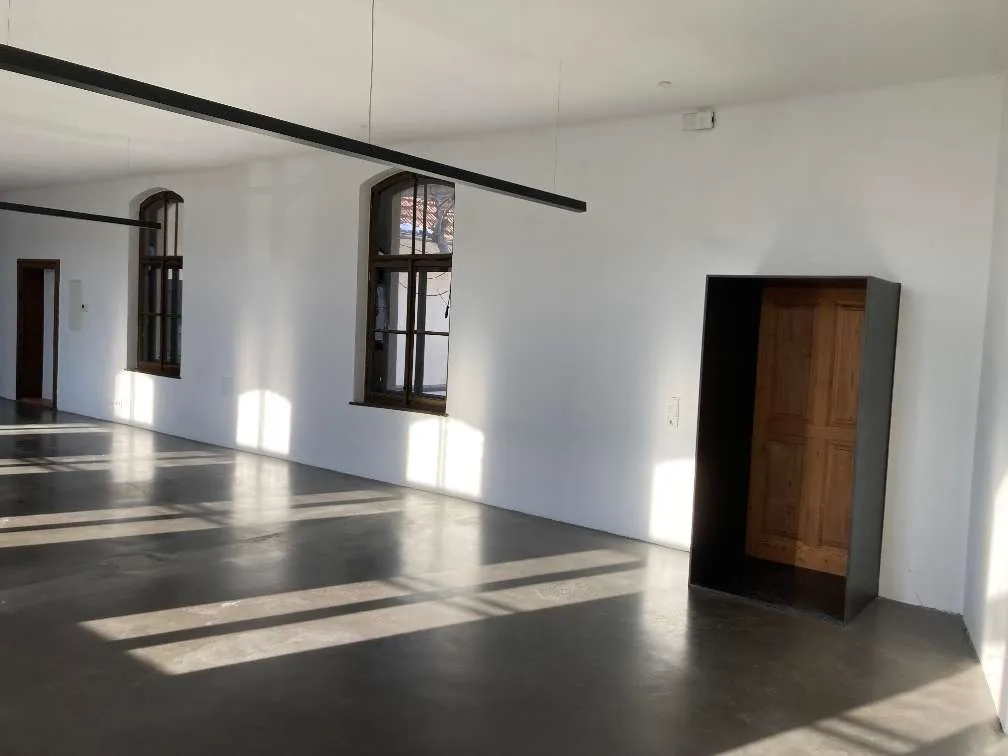 Heller, offener Saal in der Innenstadt- flexibel nutzbar (Büro | Atelier | Studio) – pohled 3