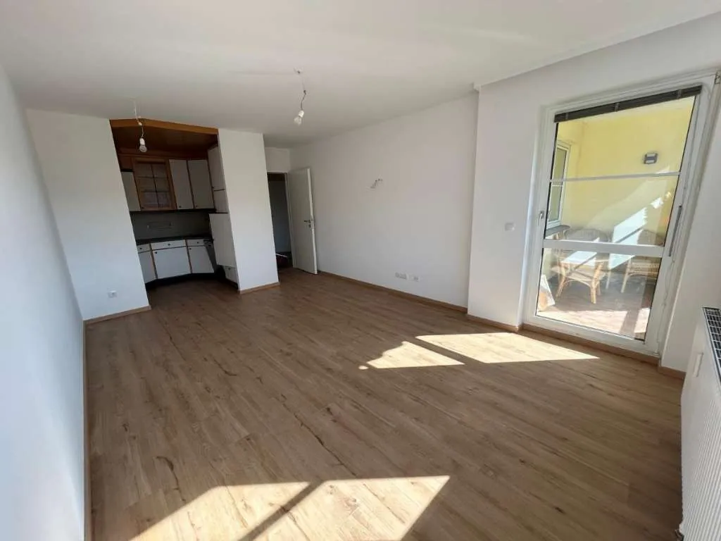 Helle Wohnung mit Fernblick nahe U4 - Ansicht 3