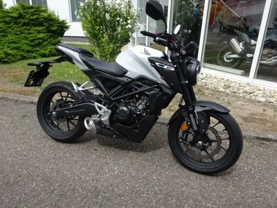 Honda CB 125 R