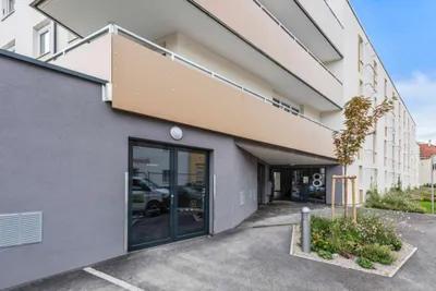 3-Zimmer-Wohnung mieten in Neunkirchen – 80 m², € 960 – Bild 5 von 5