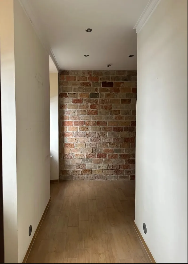 Altbauwohnung mit Loft-Charakter und Gestaltungspotenzial – pohled 2