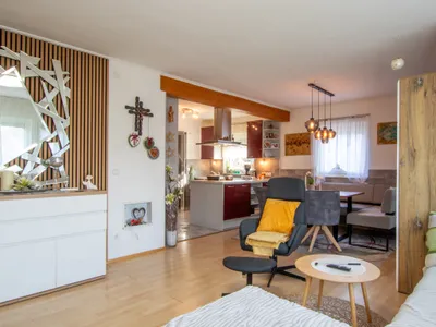 3-Zimmer-Haus kaufen in Sankt Veit an der Glan – 85 m², € 325.000 – Bild 3 von 19