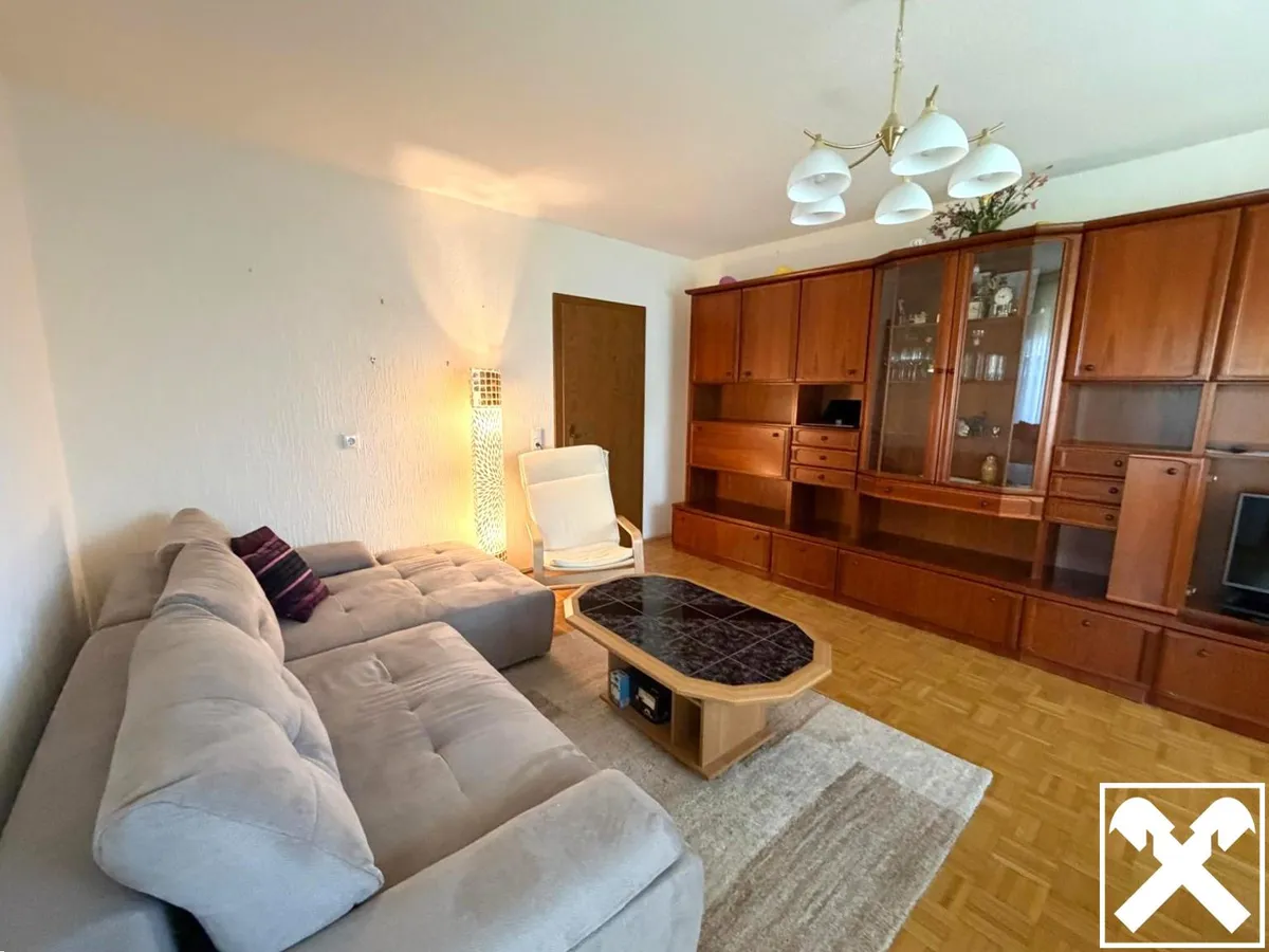 Renoviertes Haus mit traumhaftem Garten - Ansicht 2