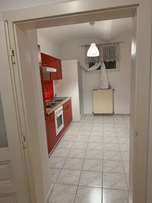3-Zimmer-Immobilie mieten in Baden – 60 m², € 508 – Bild 11 von 13