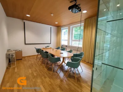 Gewerbeimmobilie mieten in Hallein – 1 079 m², € 7.558
