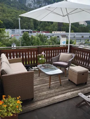 7-Zimmer-Gewerbeimmobilie kaufen in Vöcklabruck – 160 m², € 795.000 – Bild 4 von 36