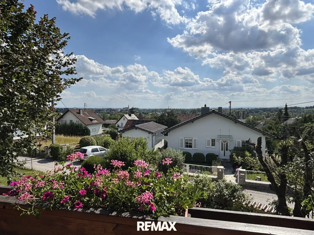 ***OPEN HOUSE, Freitag, 31. Juli 2026 von 14 - 17 Uhr*** Wunderschönes Einfamilienhaus in traumhafter Aussichts- und Ruhelage – pohled 3