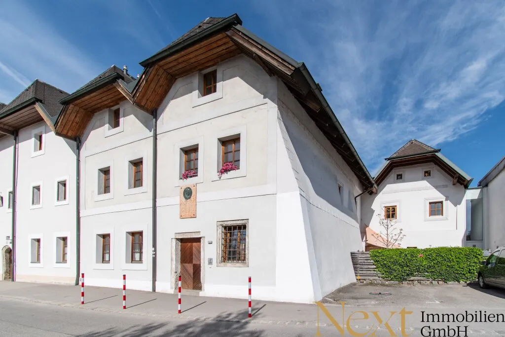 Wohnen mit Geschichte - charmante Altbauwohnung in Wels - Top 4 stilvoll wohnen auf ca. 75 m² - Ansicht 3