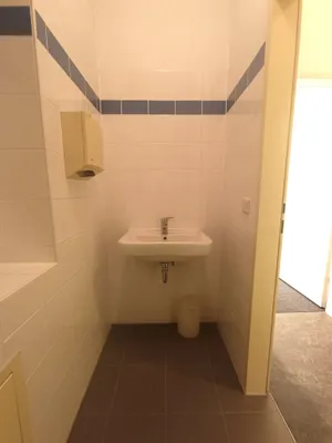 1-Zimmer-Gewerbeimmobilie mieten in Wien – 61 m², € 769 – Bild 7 von 11
