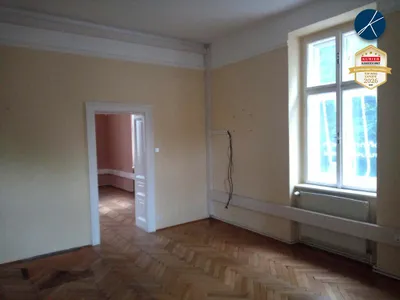 8-Zimmer-Gewerbeimmobilie mieten in Sankt Pölten – 322 m², € 4.240 – Bild 7 von 12