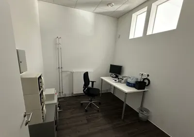 6-Zimmer-Gewerbeimmobilie mieten in Eisenstadt – 260 m², € 2.950 – Bild 8 von 9