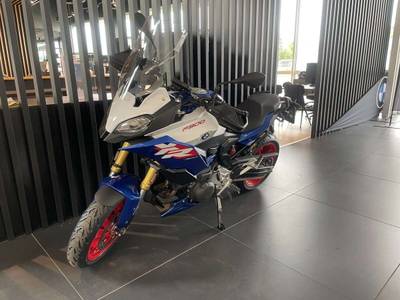 BMW F 900 XR