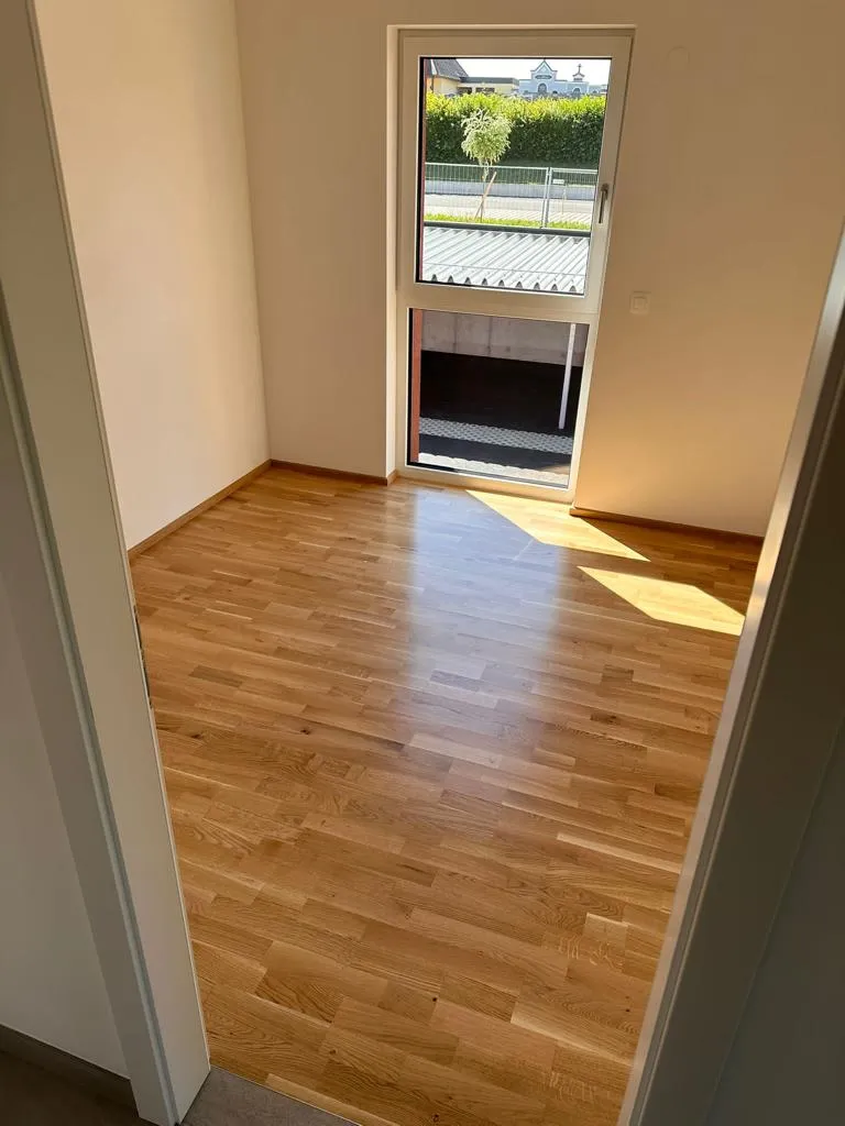 Wunderschöne Erstbezugswohnung im Obergeschoß mit Balkon zu vermieten! - Ansicht 3