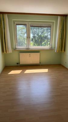 4 Zimmer Gemeindewohnung U1 Neulaa, Wohnticket erfordlich – Bild 3
