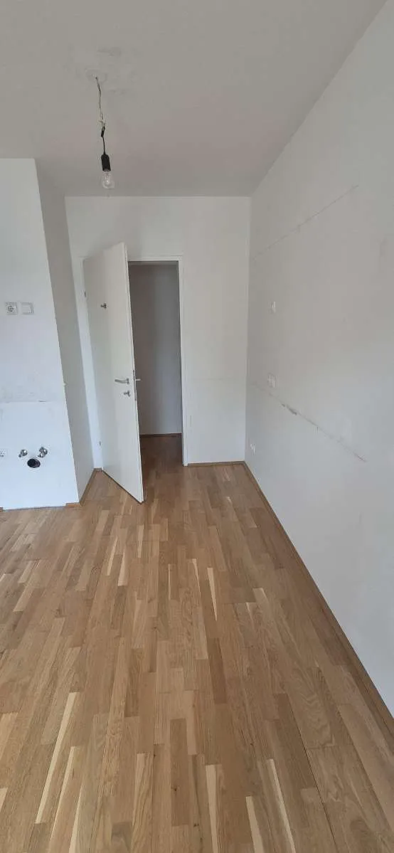 schöne 3 Zimmer Wohnung - Miete incl. Heizung und Garagenplatz - Ansicht 2