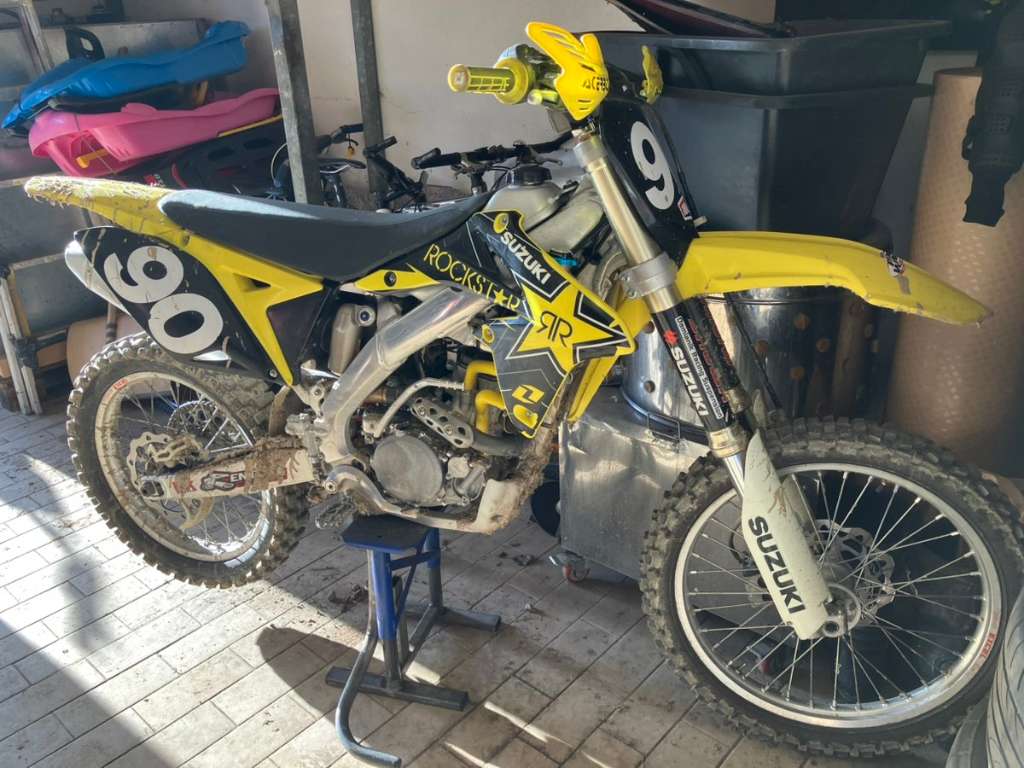 Suzuki RMX Rmz Motocross