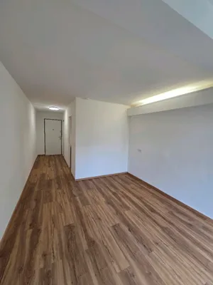 1-Zimmer-Wohnung mieten in Innsbruck – 21 m², € 1.050 – Bild 2 von 8