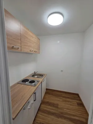 1-Zimmer-Wohnung mieten in Innsbruck – 21 m², € 1.050 – Bild 6 von 8