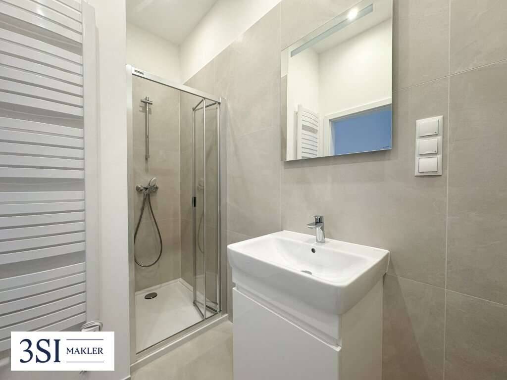 Klein, fein, erstklassig - 1-Zimmer-Wohnung im stilvollen Altbau - Ansicht 3