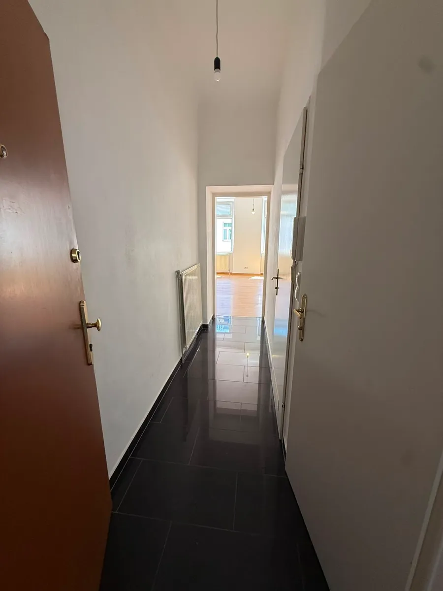 Helle, gemütliche Altbauwohnung - Widok 2