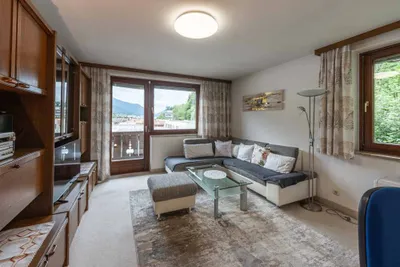 Wohnung kaufen in Zell am See – 67 m², € 250.000 – Bild 2 von 3