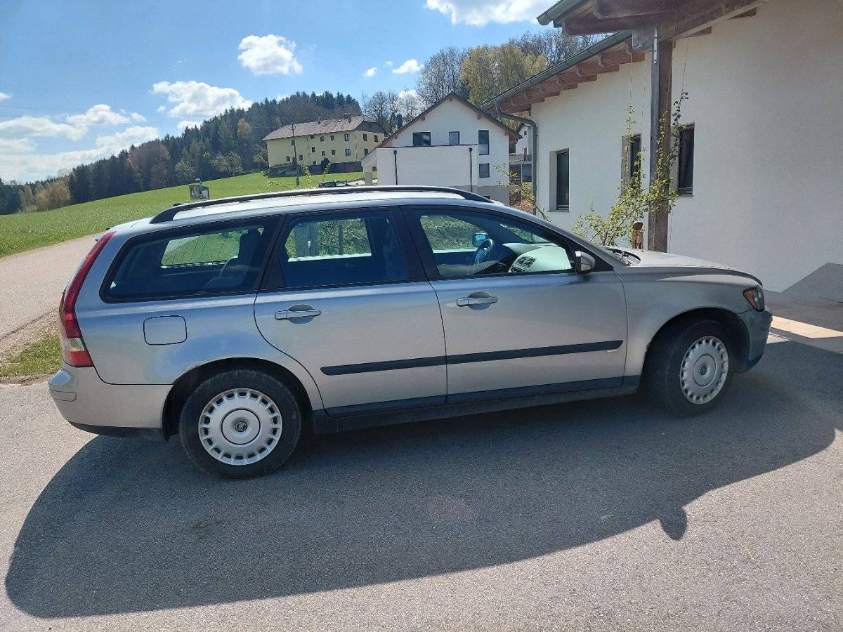 Volvo V50