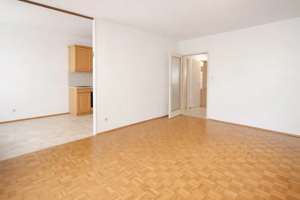 Großzügige 2-Zimmer-Wohnung mit Balkon | U-Bahnnähe – pohled 3