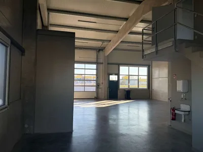 Gewerbeimmobilie mieten in Baden – 2 082 m², € 10 – Bild 27 von 49