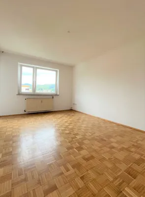 2-Zimmer-Wohnung mieten in Bruck-Mürzzuschlag – 70 m², € 737 – Bild 4 von 6
