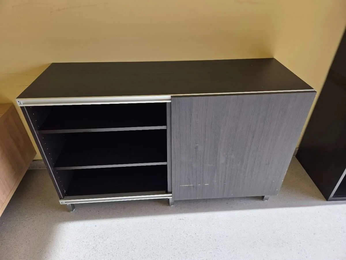 Ikea Schiebetür Kommode, € 15,- (1100 Wien)